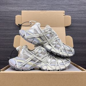 Mocassins de luxe pour homme de haute qualité, motif à carreaux rétro, 3XL, Antonim, bandage, semelle épaisse, tige en maille, léger - Product Image 1