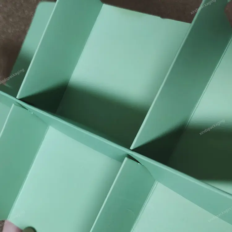 맞춤형 와플 상자 친환경 일회용 재활용 디저트 종이 상자 소매 마카롱 과자 크로와상 케이크 쿠키 상자