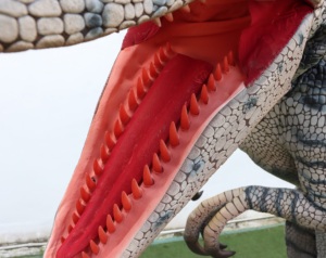 ชุดไดโนเสาร์เวโลซีแรปเตอร์สีน้ำเงินแบบสมจริง ปี 2026 สำหรับผู้ใหญ่  ออกแบบตามสั่ง คุณภาพระดับมืออาชีพ สีสันสดใส เหมาะสำหรับสวนสนุก - Product Image 3