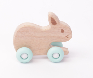 Venta directa de fábrica 100% mordedor de silicona de grado alimenticio llave de oso sin BPA bebé Animal coche de madera juguete para mordedura de dentición coche de baquelita - Product Image 5