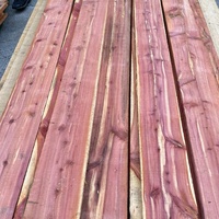 Planches durables en bois et bois de cèdre rouge pour le soutien structurel dans les projets résidentiels et commerciaux