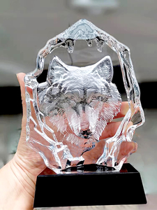 Premi del trofeo del <span class=keywords><strong>leone</strong></span> della testa di <span class=keywords><strong>lupo</strong></span> di cristallo della tigre del <span class=keywords><strong>leone</strong></span> dell'aquila erano del premio per l'uccisione del <span class=keywords><strong>lupo</strong></span> souvenir commemorativi regali premi per animali di <span class=keywords><strong>lupo</strong></span> - Product Image 2
