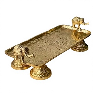 Bandeja de Servir Portátil con Diseño de Elefante de Latón, Cuatro Patas, Plato Decorativo Tradicional Indio, Acabado Pulido, Multifuncional - Product Image 1