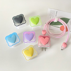 Coque colorée en forme de coeur en TPU pour Apple 18W/20W chargeur <span class=keywords><strong>rapide</strong></span> pour <span class=keywords><strong>iPhone</strong></span> 14/13/12 câble de données étanche câble de Type C - Product Image 3