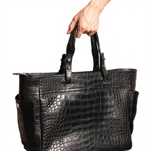 <span class=keywords><strong>Bolso</strong></span> Tote Cuadrado Xiang Nai Nai con Patrón de Cocodrilo Vintage y Herrajes Desmontables, Hecho a Medida, Casual - Product Image 1