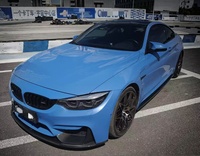 Grille de voiture de haute qualité adaptée à BMW M3 M4 série F80 F82 F83 Grille de style double ligne en fibre de carbone sèche