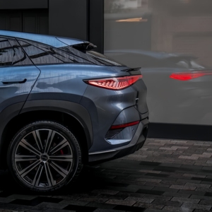 Nuevo BYD Sealion 7 con volante a la derecha, totalmente eléctrico con 567 km de autonomía NEDC, admite carga rápida DC de alta potencia. - Product Image 4