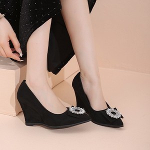 Nouvelles Chaussures Professionnelles à Talons Compensés et Bout Pointu pour Femmes, Grande Taille, Plateforme Style Européen et Américain, Bouche Peu Profonde, Pointure 43 - Product Image 1