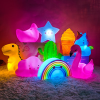 Hete Aanbieding Cartoon Dieren Vinyl LED Nachtlampjes Speelgoed voor Kinderen Slaaplicht Schattig Mini Maan Ster Tafellamp Fruit Bureaulamp