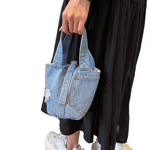 Bolso de mano pequeño de mezclilla estilo forestal para mujer, de poliéster, con boca abierta, a la moda, para verano, Tanjing - Product Image 1