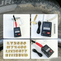 Services de réparation pour machines de chauffage et de marquage à chaud utilisées avec des ensembles complets de moules pour petits pneus de voiture