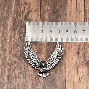Pendentif en acier inoxydable Earth Eagle, collier pour homme, style rétro punk, street dance, hip-hop, rap - Product Image 4