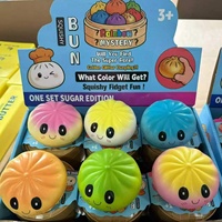 Lot de 12 Squishies Scintillants en Forme de Boulette, Boîte Mystère avec Jouet Anti-Stress Sensoriel en Forme de Pain Vapeur Pailleté pour Enfants