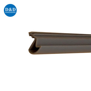 Joints inférieurs <span class=keywords><strong>de</strong></span> <span class=keywords><strong>porte</strong></span> en caoutchouc Bande d'étanchéité flexible Isolation <span class=keywords><strong>de</strong></span> <span class=keywords><strong>porte</strong></span> en PVC pour <span class=keywords><strong>porte</strong></span> externe ou interne - Product Image 2