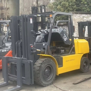 <b>Used</b> for FD50 Diesel Forklift 5 Ton Imported Japanese Three Stages Side Shift <b>Pallet</b> Truck Stacker for Retail - Product Image 1
