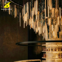 Lustre en onyx, marbre naturel, style art moderne pour bar haut de gamme, club, hall d'entrée