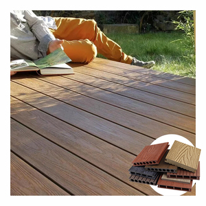 Suelo de cubierta WPC compuesto de plástico de madera para exteriores con grano de madera en relieve 3D Anti-UV y fácil de instalar - Product Image 1