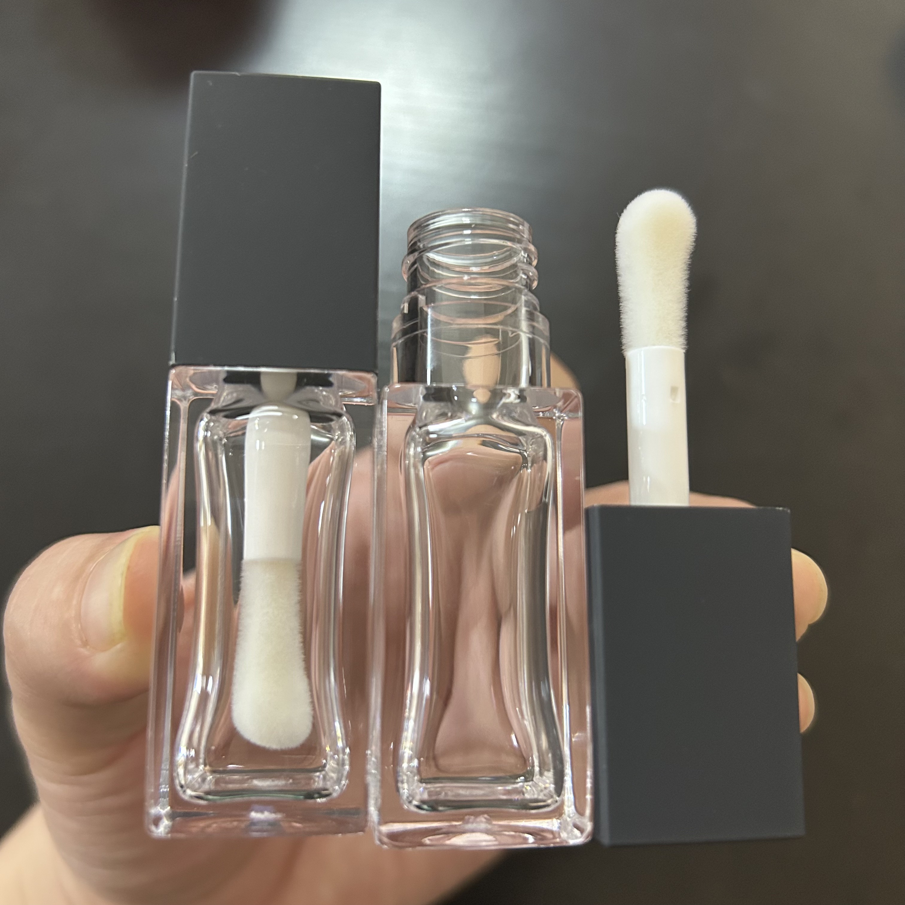 Tube gris en caoutchouc de 8 ml
