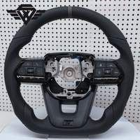 Volant sport en cuir de luxe SYX personnalisé à 3 branches pour Toyota LC300 Camry Fortuner LC250 LC200 Aftermarket