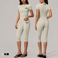 Set Yoga 2 Potong Wanita dengan Logo Custom, Atasan Pendek dan Leggings Capri Pinggang Tinggi, Outfit Olahraga Gym