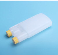 Distributeur de perfusion de médicaments carré en HDPE de 500mL Bouteille à double chambre à double col et double dosage