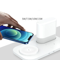 Articles promotionnels populaires Gadget intelligent 3 en 1 lampe de bureau multifonction Station de charge sans fil article cadeau