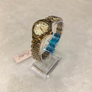 Montres-bracelets à quartz irrégulières pour femmes Scottie 9735B, ensemble de bijoux de luxe en or, bracelet à chaîne avec diamants, boîte de 2 pièces, cadeau pour femmes - Product Image 4