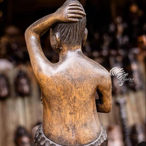 Juegos de Regalo de Tallados en Madera Hechos a Mano en Pequeños Lotes para Decoración del Hogar, MOQ 30 Unidades para Marcas Éticas Emergentes - Product Image 1