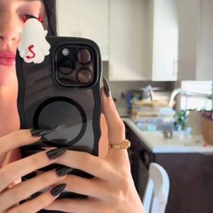 ตุ๊กตาผีตกแต่งโทรศัพท์ลายฮาโลวีนน่ารัก 6 ชิ้น แบบพลาสติกนูนต่ำ ติดง่าย ทนทาน - Product Image 5