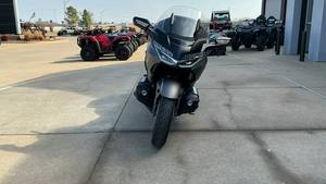 Prix direct usine Moto de tourisme automatique DCT Gold Wing 1500cc EFI pour adultes avec confort routier premium et services avancés - Product Image 2