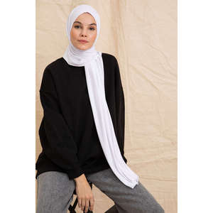 Écharpe en coton blanche de longueur moyenne pour femmes, écharpe douce pour la peau - Product Image 5