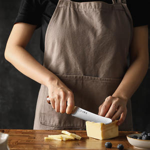XINZUO Gekarteld kaasmes Duits roestvrij staal Rood houten handvat Keuken koken - Product Image 2