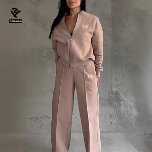 F240771 Ensemble de Survêtement Personnalisé pour <span class=keywords><strong>Femme</strong></span>, Deux Pièces, Haut Court Zippé à Capuche et Pantalon de Survêtement Décontracté - Product Image 1
