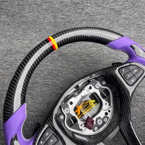 Volant de voiture sport en fibre de carbone avec cuir pour Benz C200 C260 GLE GLA GLB ODM OEM - Product Image 3