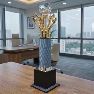 Trofeo de Cristal Metálico con Diseño de Hojas Doradas y Columna Azul con Impresión UV, Portátil para Premios Deportivos - Product Image 1