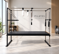 Table de Pilates multifonctionnelle avec ressorts, sangles et système de poulies pour l'entraînement de la mobilité et de l'équilibre du tronc