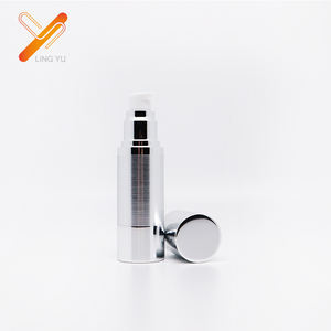 Bouteille de sérum à <span class=keywords><strong>pompe</strong></span> en aluminium revêtu d'argent de 30ml 50ml - Product Image 3