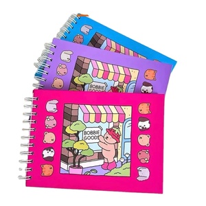 Livre de coloriage personnalisé sur le thème des animaux, 5 thèmes, 48 pages de dessins variés, crayons, feutres, papier à dessin - Product Image 1