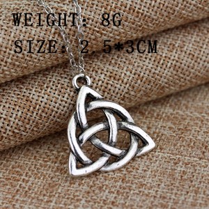 Triquetra Knot <strong>Jewelry</strong> Fashion <strong>Pagan</strong> Protective Spirit Necklace Silver Triangle Geometric <strong>Jewelry</strong> for Men and Women - Product Image 5