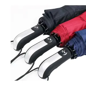 뜨거운 판매 23 인치 10K 방풍 완전 자동 3 접이식 방풍 비즈니스 우산 블랙 코팅 파라솔 로고