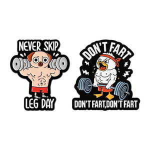 Lustige 'Don't Fart Duck' Brosche für Fitnessstudio, Kniebeugen und Workout - Emaille-Anstecknadel 'Never Skip Leg Day' - Hunde-Broschen, Taschen- und Reversabzeichen, Schmuck-Geschenke - Product Image 1