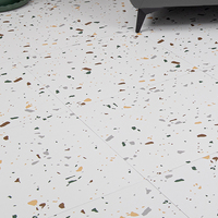 Solution de conception graphique en vinyle de marbre auto-adhésif pour carrelage en PVC imperméable et résistant aux taches pour cuisine commerciale
