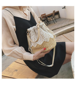 Sac bandoulière bohème en paille tressée à la main avec dentelle florale, fermeture éclair, doublure en polyester, capacité 1-1,9 L pour femme - Product Image 6