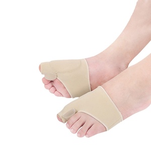 <span class=keywords><strong>Meilleur</strong></span> <span class=keywords><strong>correcteur</strong></span> d'<span class=keywords><strong>hallux</strong></span> <span class=keywords><strong>valgus</strong></span> pour femmes et hommes, jour et nuit, en SEBS, avec couverture de pied améliorée en EVA et silicone pour le gros orteil - Product Image 1