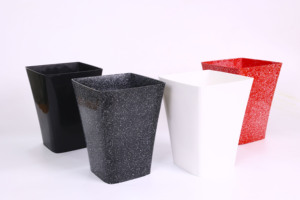 Pot de fleurs rectangulaire moderne en plastique PP, design à bords incurvés lisses, plusieurs options de finition, couleurs brillantes et mates pour table. - Product Image 5