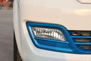 New Euro 6 DFSK Dongfeng <b>Light</b> Truck EEC Certified 4x2 Van Chassis Electric LHD Rear <b>Camera</b> - Product Image 5