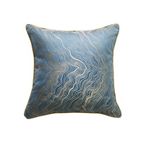 Coussin de canapé carré moderne et minimaliste à motif léopard en jacquard doux teint en fil, collection Années d'Or 2026