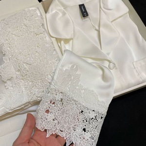 <span class=keywords><strong>Pigiama</strong></span> Estivo da Donna Due Pezzi Lungo Sexy in Pizzo Motivo Tinta Unita in Seta Artificiale con Colletto Alto - Product Image 3