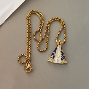 Collier religieux NM1392 plaqué or 18 carats avec CZ, Vierge Marie, Vierge del Valle de la Caridad del Cobre, Notre-Dame de la Charité - Product Image 3