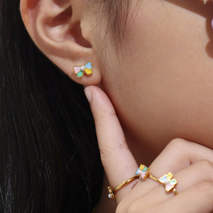 Mode doux Style enfants ensemble de bijoux en acier inoxydable <span class=keywords><strong>4</strong></span> pièces goutte d'huile arc nouveaux accessoires colorés mignons pour les enfants - Product Image 4